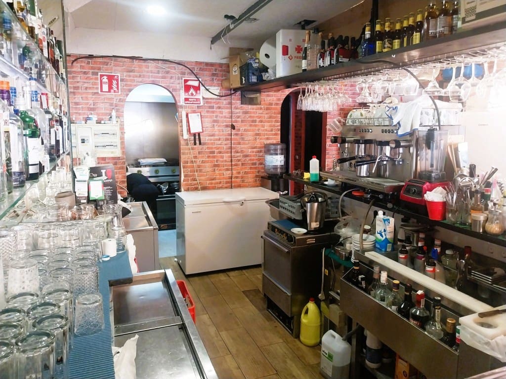 Ravintola/baari myytävänä paikassa Fuengirola - 54 950 € (Ref: 9495488)