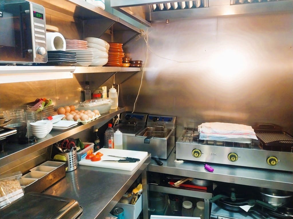 Ravintola/baari myytävänä paikassa Fuengirola - 54 950 € (Ref: 9495488)