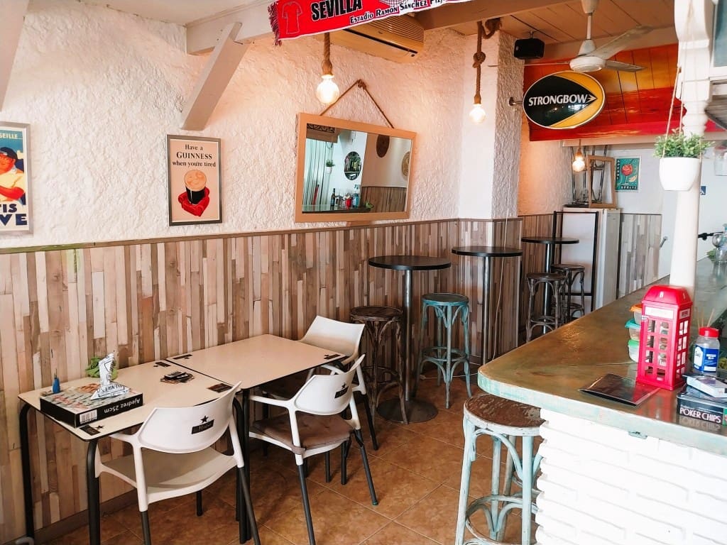 Ravintola/baari myytävänä paikassa Fuengirola - 62 950 € (Ref: 9495491)