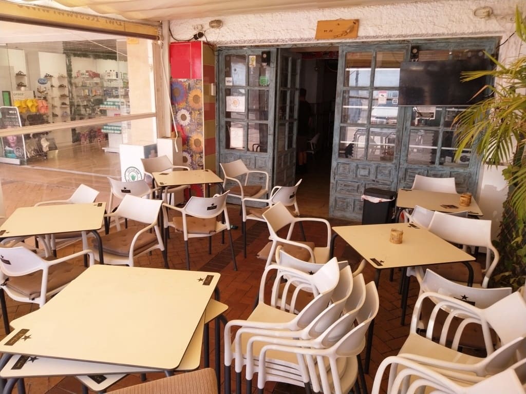 Ravintola/baari myytävänä paikassa Fuengirola - 62 950 € (Ref: 9495491)