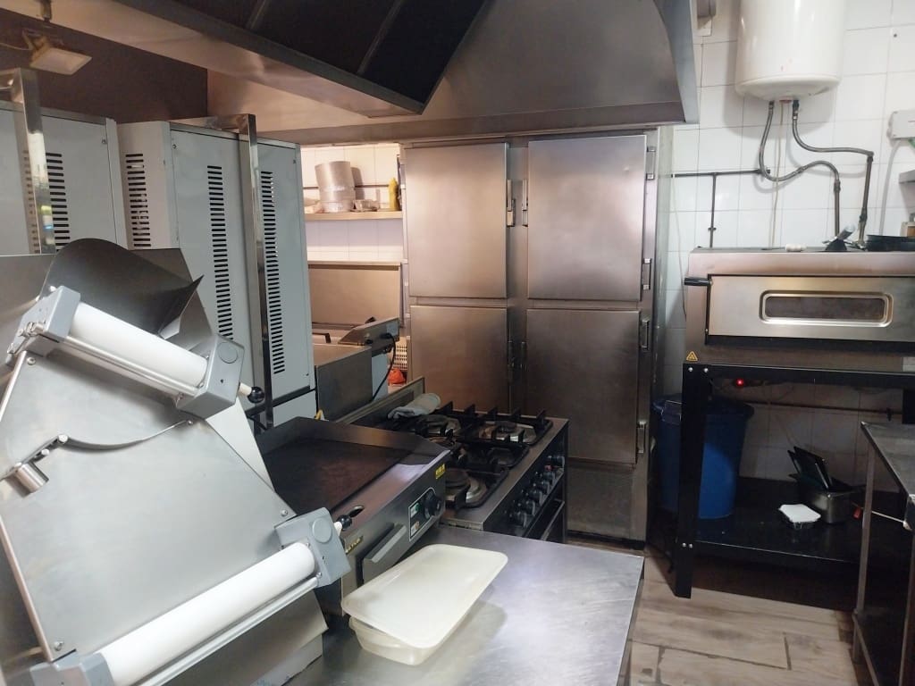 Restaurant/Bar for sale in Fuengirola - € 69,950 (Ref: 9495495)