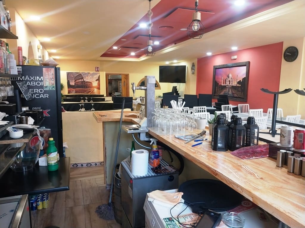 Restaurant/Bar for sale in Fuengirola - € 69,950 (Ref: 9495495)