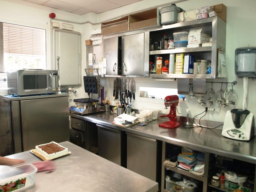 Restaurant/Bar til salgs i Fuengirola - € 74 950 (Ref: 9495499)