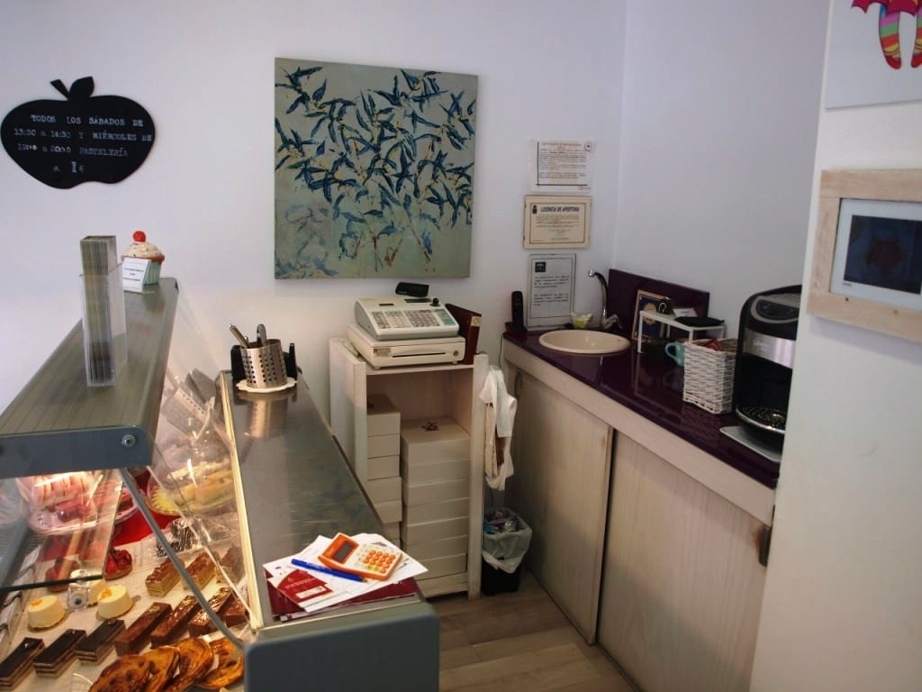 Restaurant/Bar til salgs i Fuengirola - € 74 950 (Ref: 9495499)