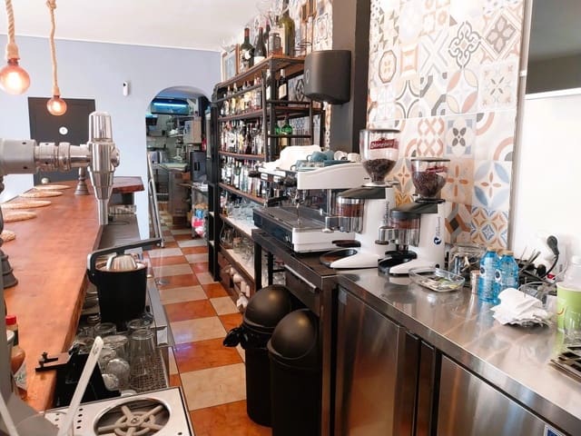 Restaurant/Bar for sale in Fuengirola - € 74,950 (Ref: 9495503)