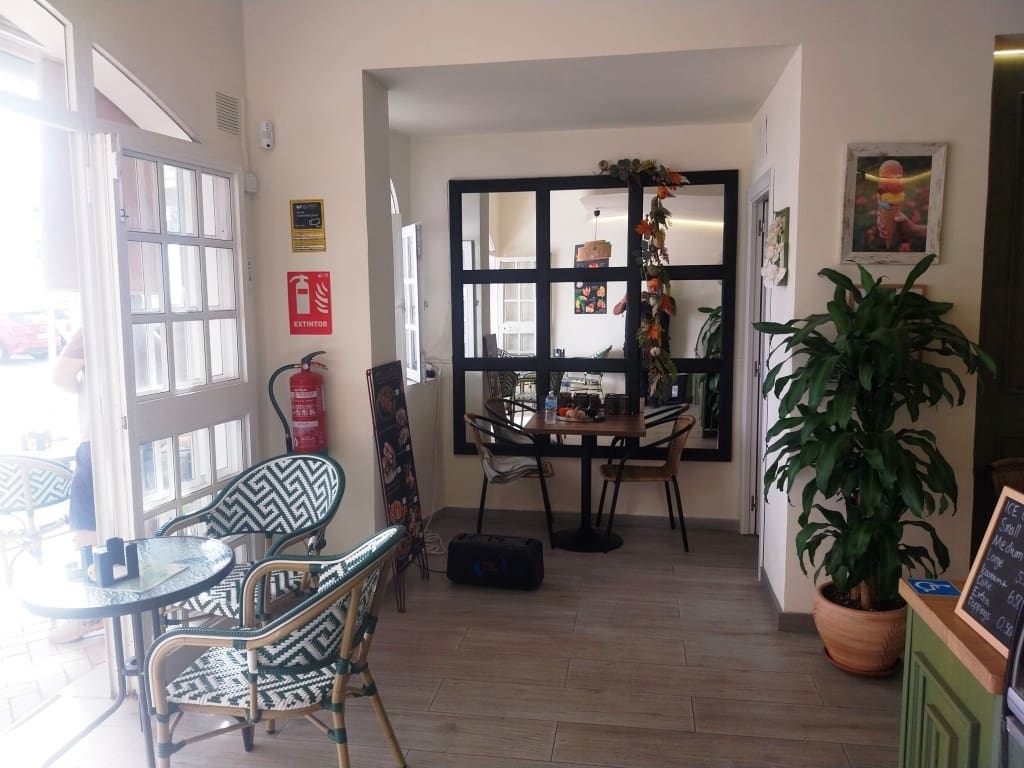 Ravintola/baari myytävänä paikassa Fuengirola - 79 950 € (Ref: 9495507)
