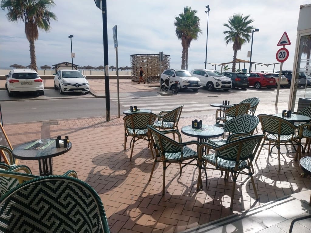 Ravintola/baari myytävänä paikassa Fuengirola - 79 950 € (Ref: 9495507)