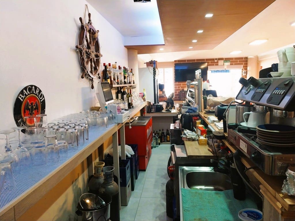 Restaurant/Bar for sale in Fuengirola - € 39,950 (Ref: 9502988)