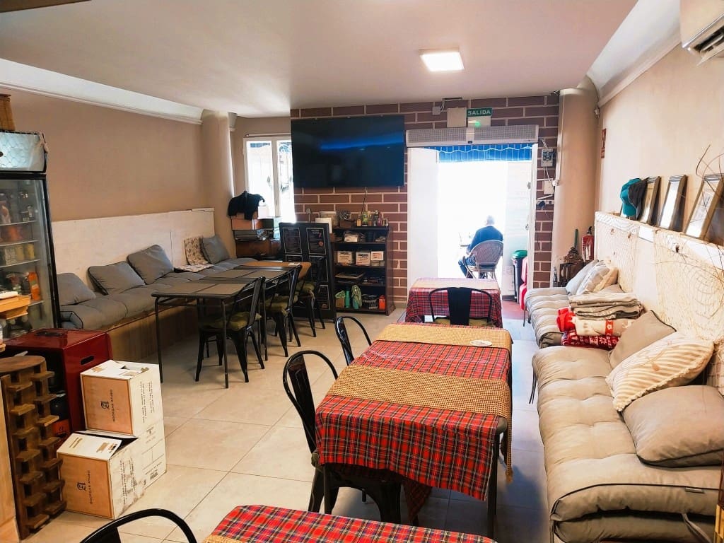 Restaurant/Bar for sale in Fuengirola - € 39,950 (Ref: 9502988)