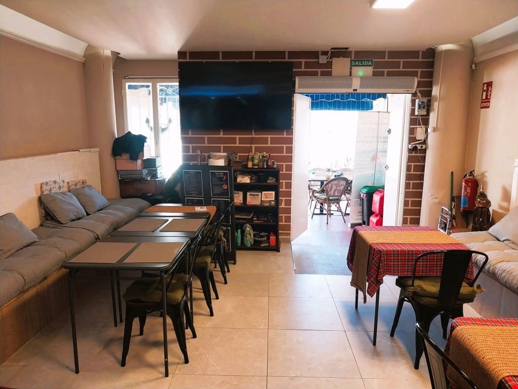 Restaurant/Bar for sale in Fuengirola - € 39,950 (Ref: 9502988)