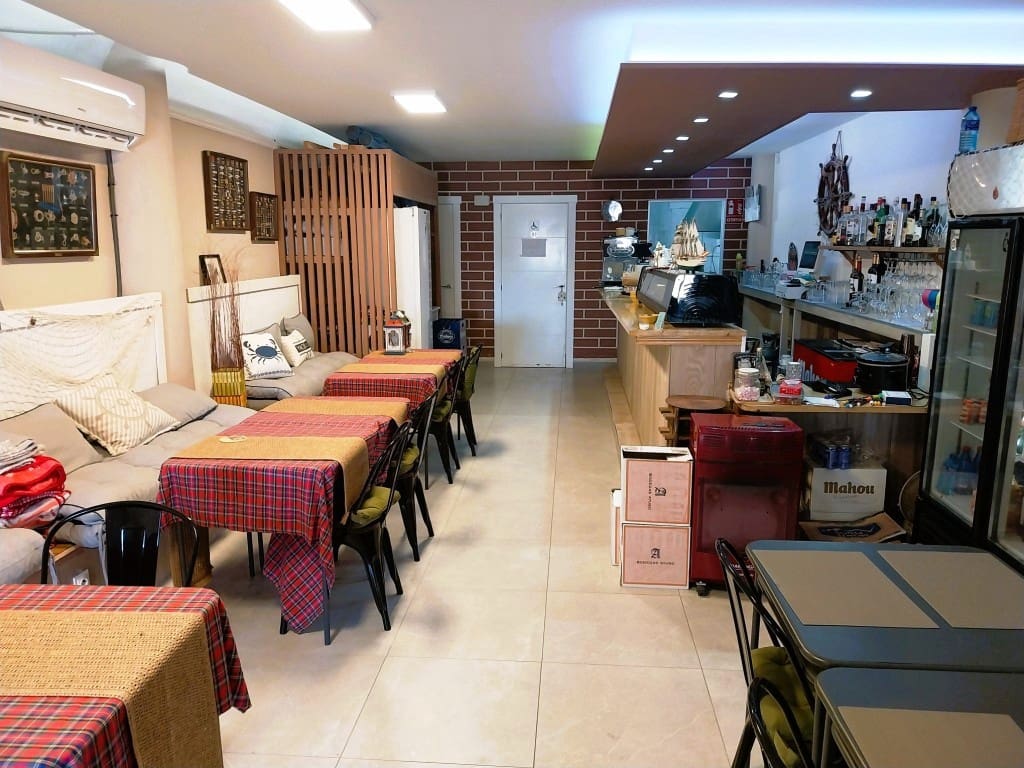 Restaurant/Bar for sale in Fuengirola - € 39,950 (Ref: 9502988)