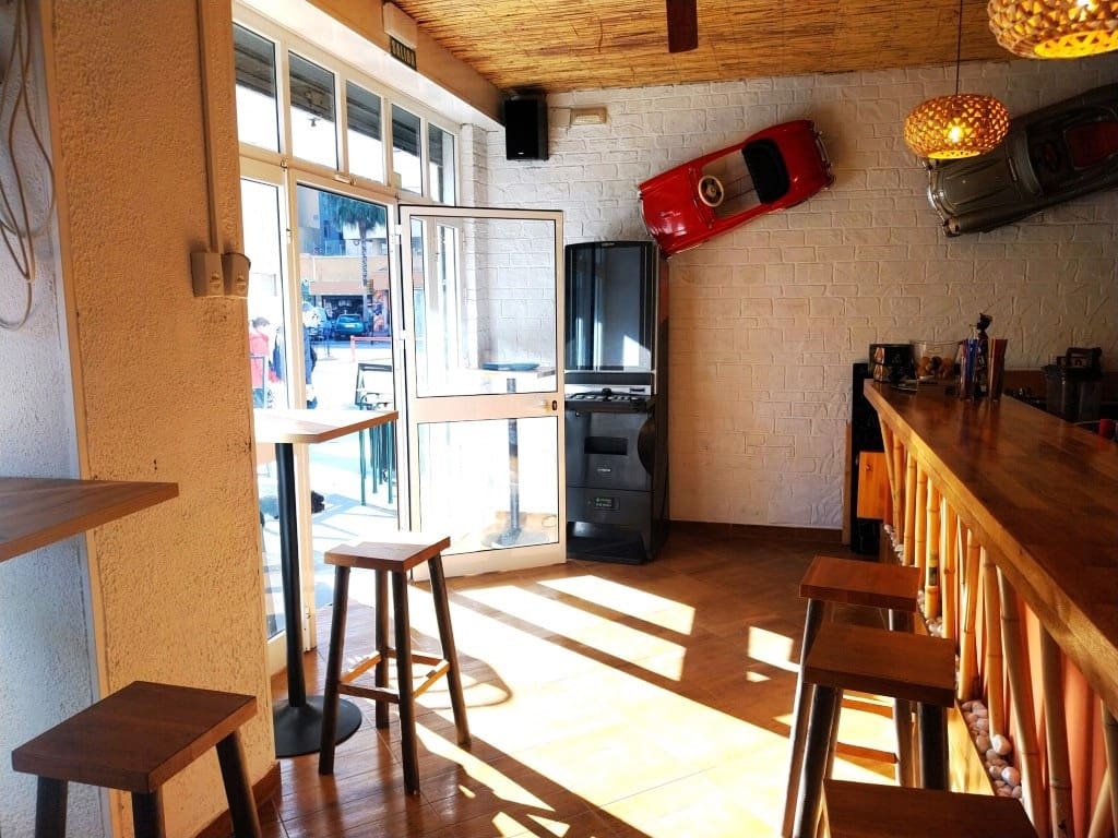 Bar/Restaurant zu verkaufen in Fuengirola - 37.950 € (Ref: 9502990)