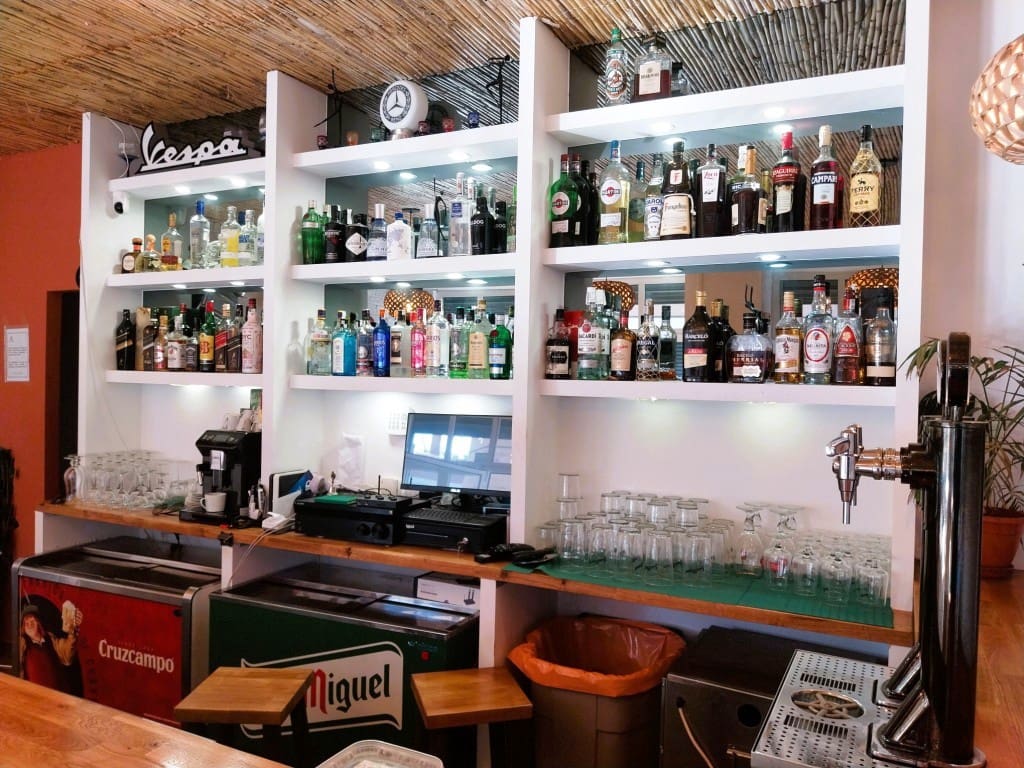 Bar/Restaurant zu verkaufen in Fuengirola - 37.950 € (Ref: 9502990)