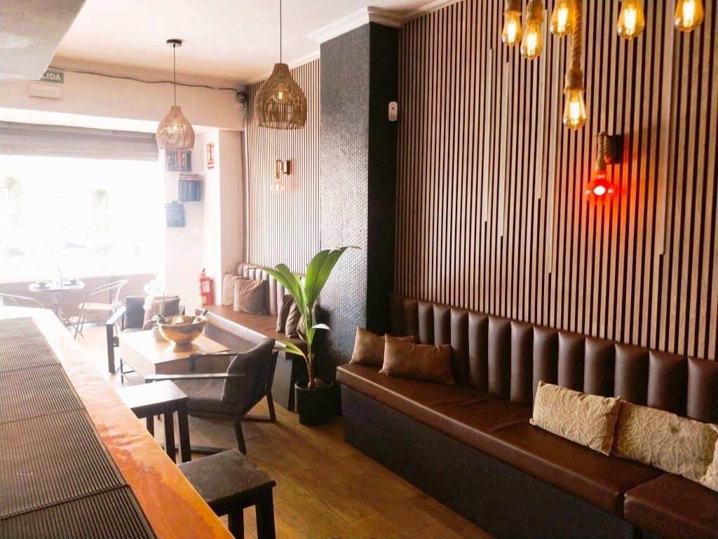 Bar/Restaurant zu verkaufen in Fuengirola - 99.950 € (Ref: 9502996)