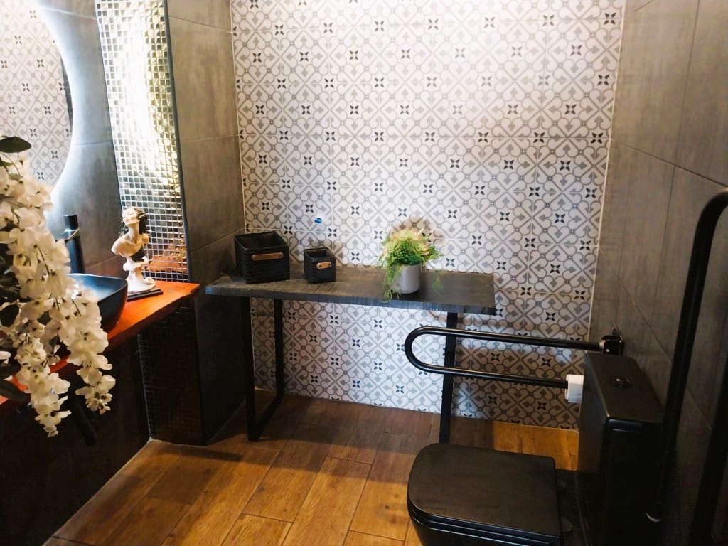 Bar/Restaurant zu verkaufen in Fuengirola - 99.950 € (Ref: 9502996)