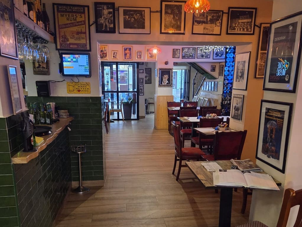 Restaurant/Bar for sale in Fuengirola - € 495,000 (Ref: 9503145)