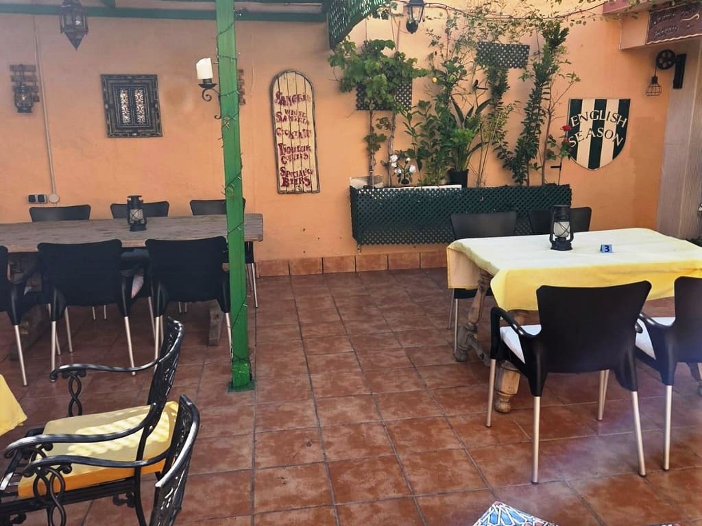 Restaurant/Bar for sale in Fuengirola - € 495,000 (Ref: 9503145)