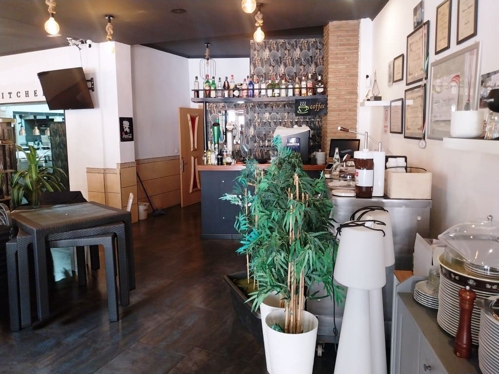 Restaurante/Bar para venda em Arroyo de la Miel - 89 950 € (Ref: 9504700)