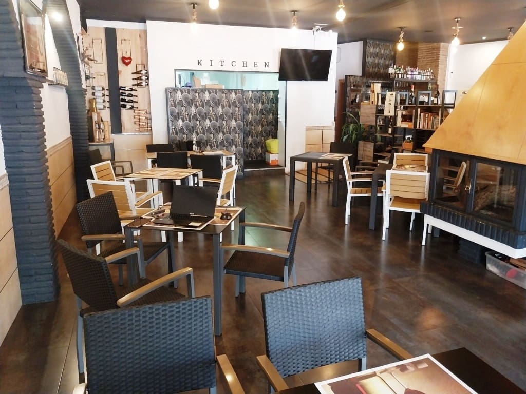 Restaurante/Bar para venda em Arroyo de la Miel - 89 950 € (Ref: 9504700)