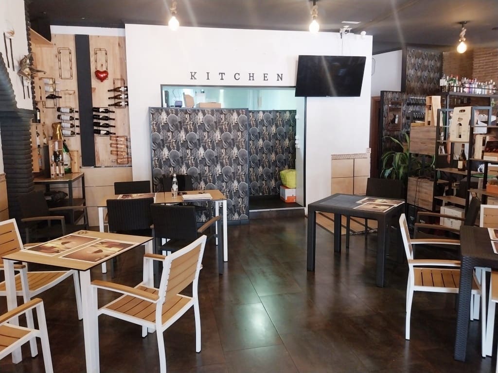 Restaurante/Bar para venda em Arroyo de la Miel - 89 950 € (Ref: 9504700)