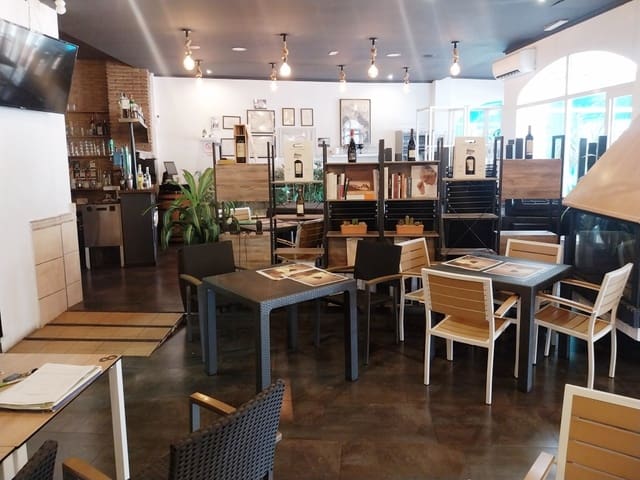 Restaurante/Bar para venda em Arroyo de la Miel, Benalmádena - 89 950 € (Ref: 9504700)