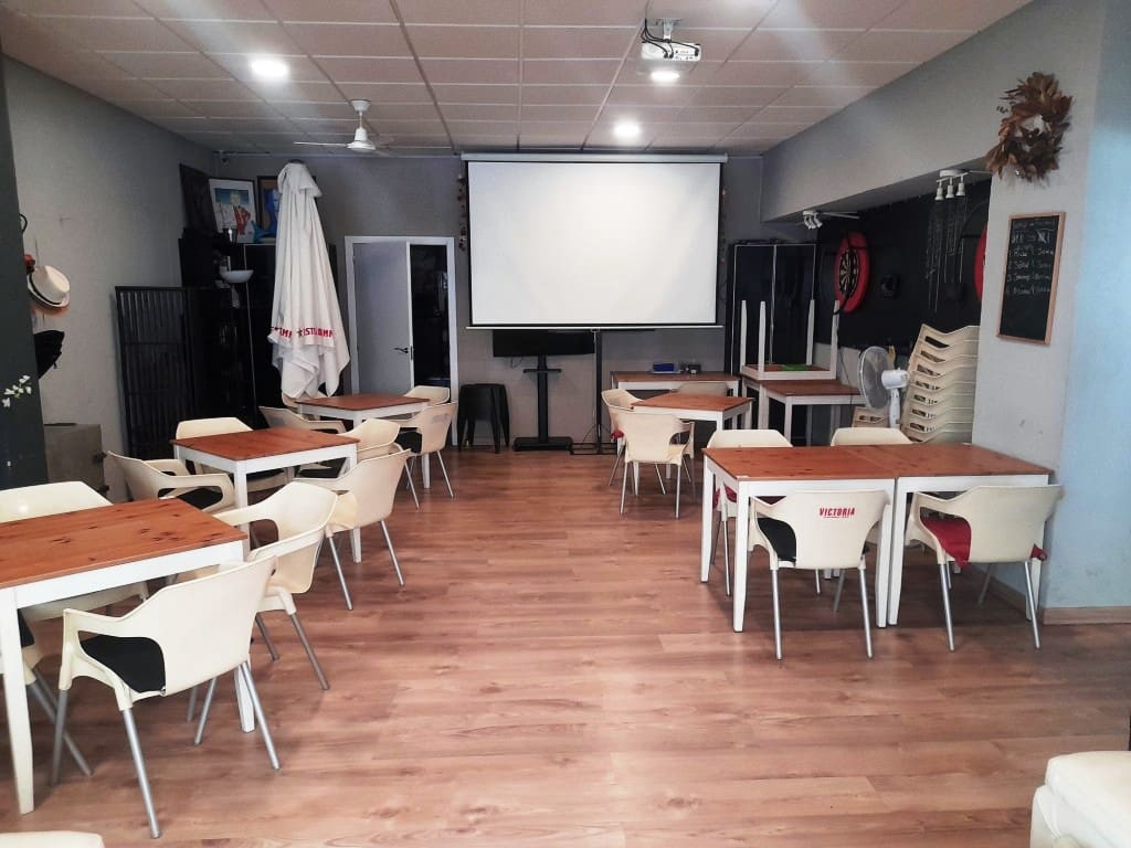 Restaurante/Bar para venda em Fuengirola - 79 950 € (Ref: 9506185)