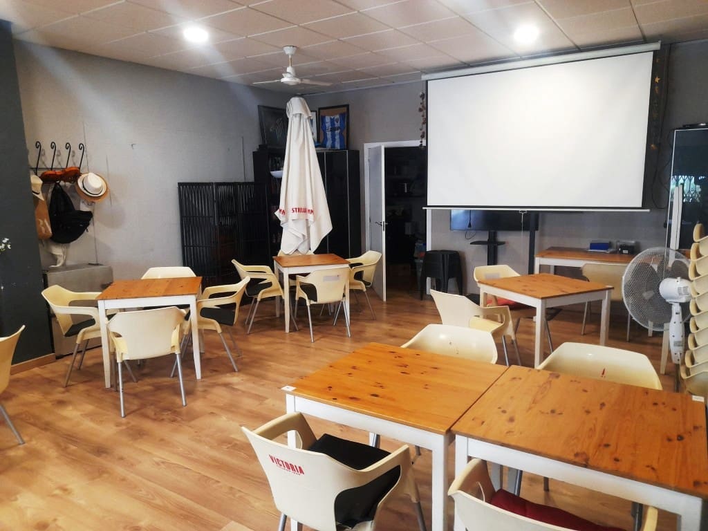 Restaurante/Bar para venda em Fuengirola - 79 950 € (Ref: 9506185)