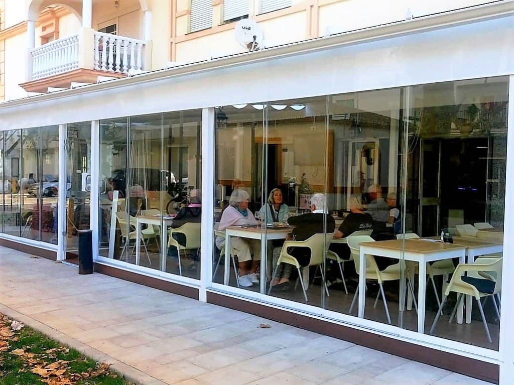 Restaurante/Bar para venda em Fuengirola - 79 950 € (Ref: 9506185)