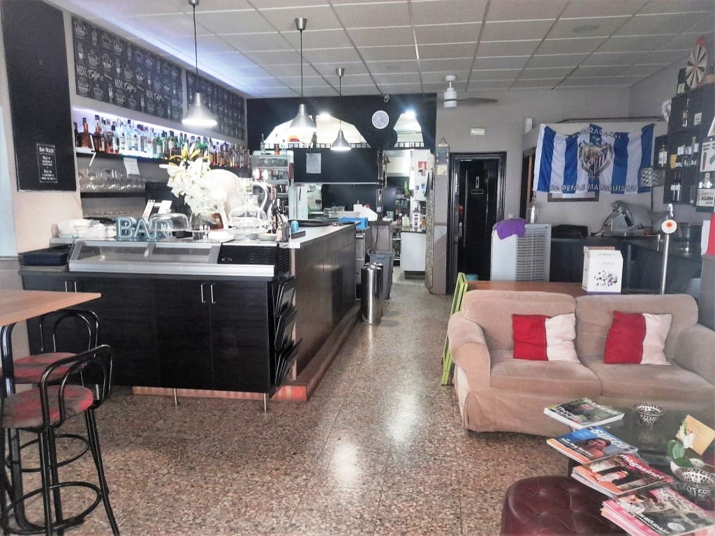 Restaurante/Bar para venda em Fuengirola - 79 950 € (Ref: 9506185)
