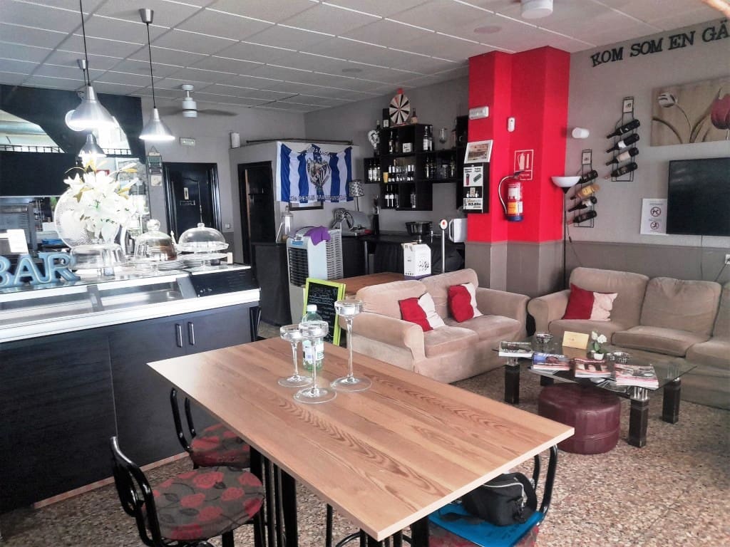 Restaurante/Bar para venda em Fuengirola - 79 950 € (Ref: 9506185)