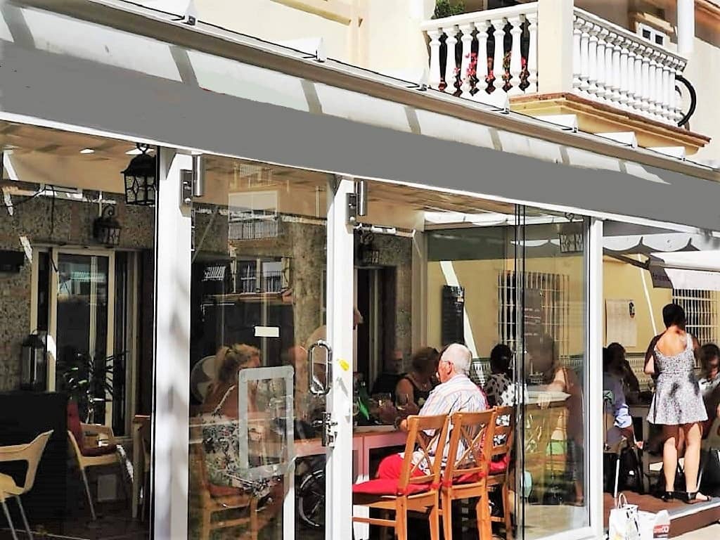 Restaurante/Bar para venda em Fuengirola - 79 950 € (Ref: 9506185)