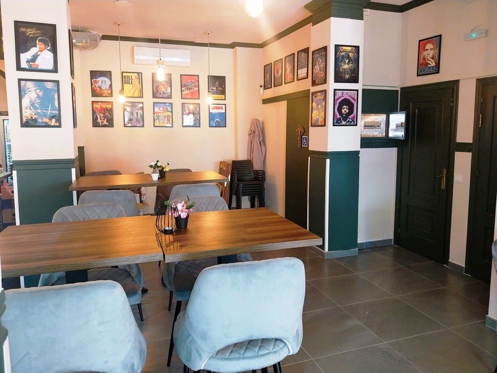 Restaurant/Bar for sale in Fuengirola - € 39,700 (Ref: 9509976)