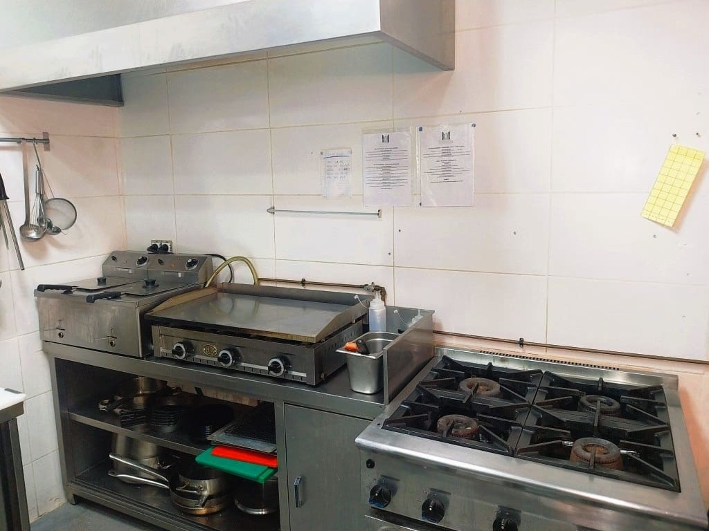 Restaurant/Bar for sale in Fuengirola - € 39,700 (Ref: 9509976)