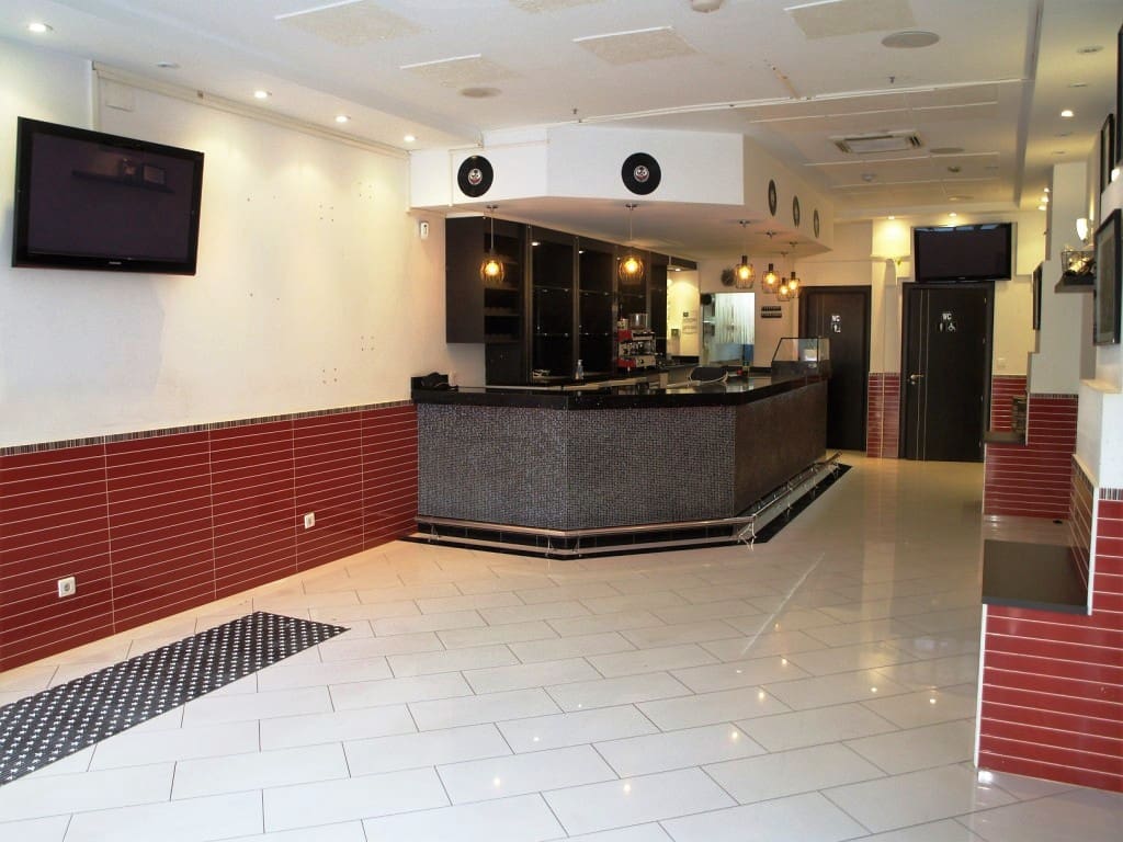 Restaurant/Bar for sale in Fuengirola - € 44,950 (Ref: 9510094)