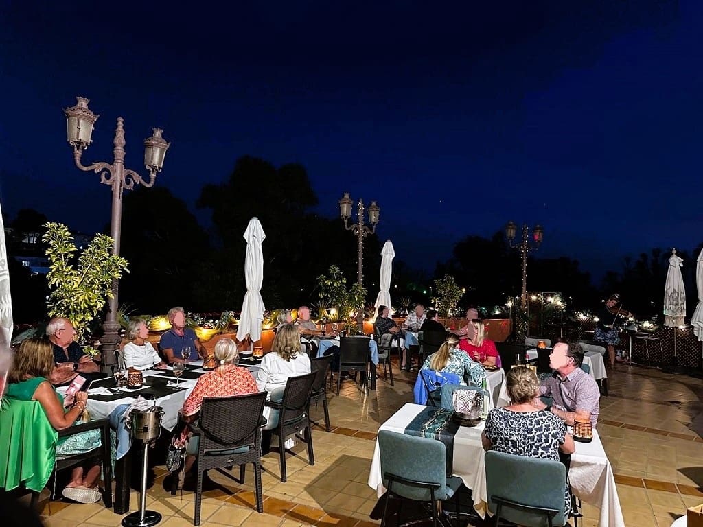 Restaurant/Bar for sale in Marbella - € 49,950 (Ref: 9510154)