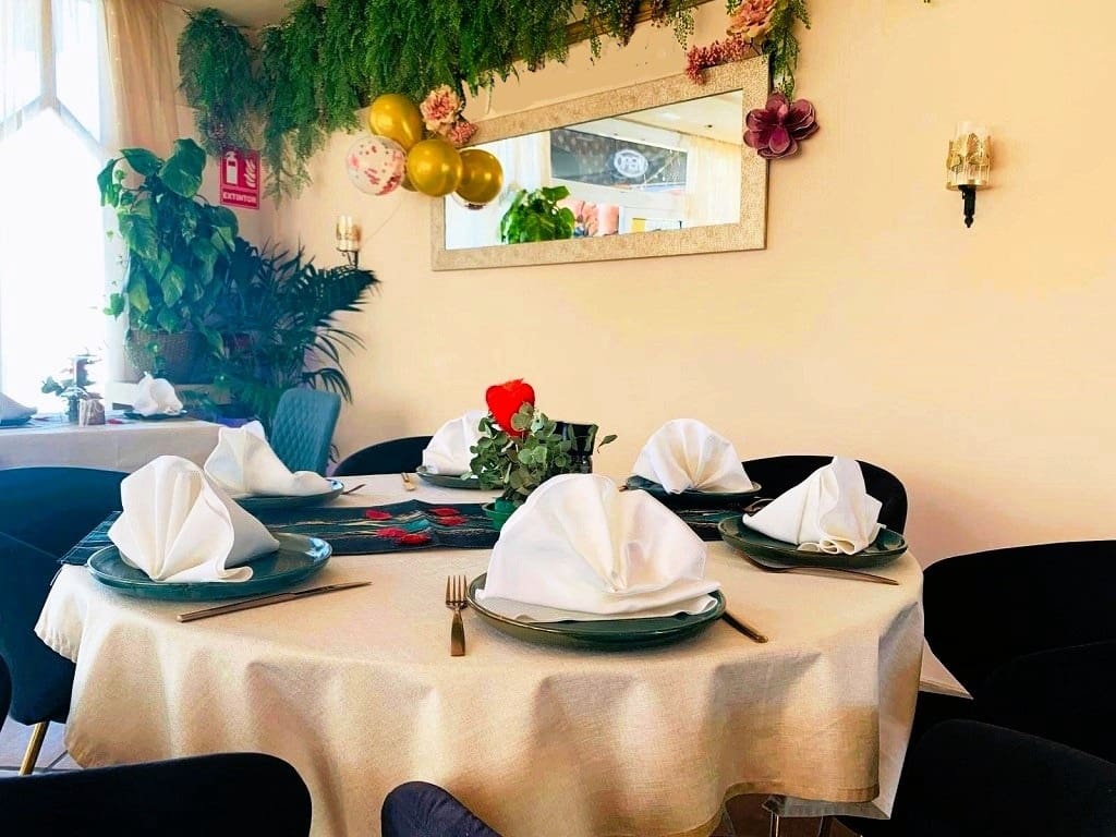 Restaurant/Bar for sale in Marbella - € 49,950 (Ref: 9510154)