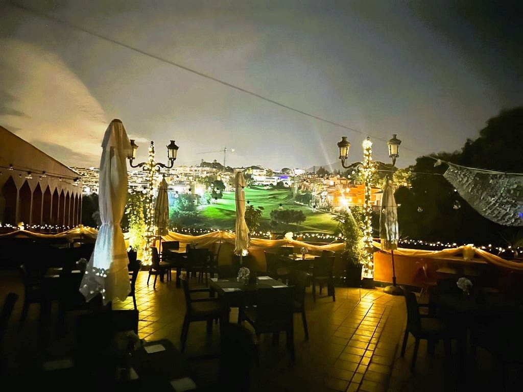 Restaurant/Bar for sale in Marbella - € 49,950 (Ref: 9510154)