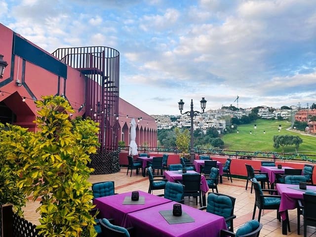 Restaurant/Bar for sale in Las Chapas - El Rosario, Marbella - € 49,950 (Ref: 9510154)