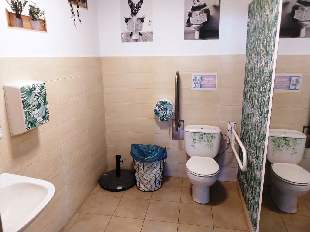 Ravintola/baari myytävänä paikassa Fuengirola - 235 000 € (Ref: 9510176)