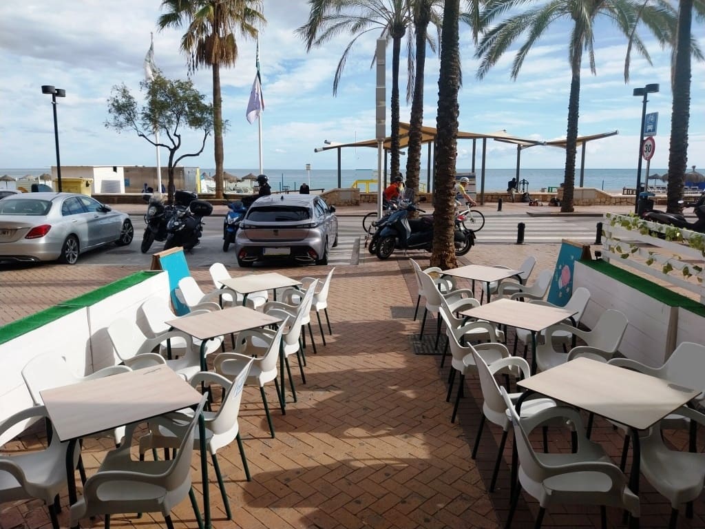 Ravintola/baari myytävänä paikassa Fuengirola - 235 000 € (Ref: 9510176)
