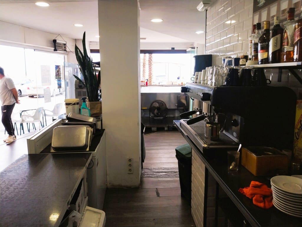 Ravintola/baari myytävänä paikassa Fuengirola - 235 000 € (Ref: 9510176)