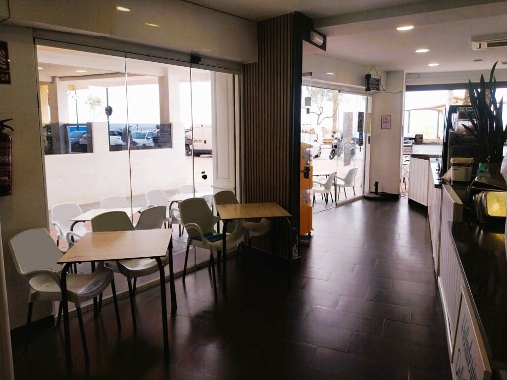 Ravintola/baari myytävänä paikassa Fuengirola - 235 000 € (Ref: 9510176)