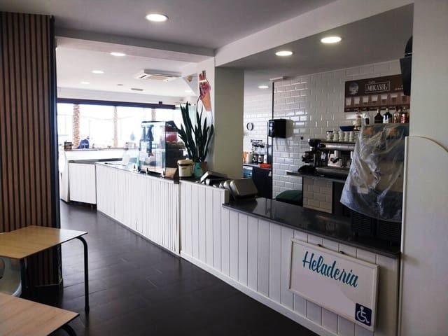 Ravintola/baari myytävänä paikassa Fuengirola - 235 000 € (Ref: 9510176)