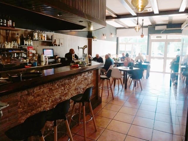 Restaurant/Bar til salg i Benalmádena - € 84.950 (Ref: 9525002)