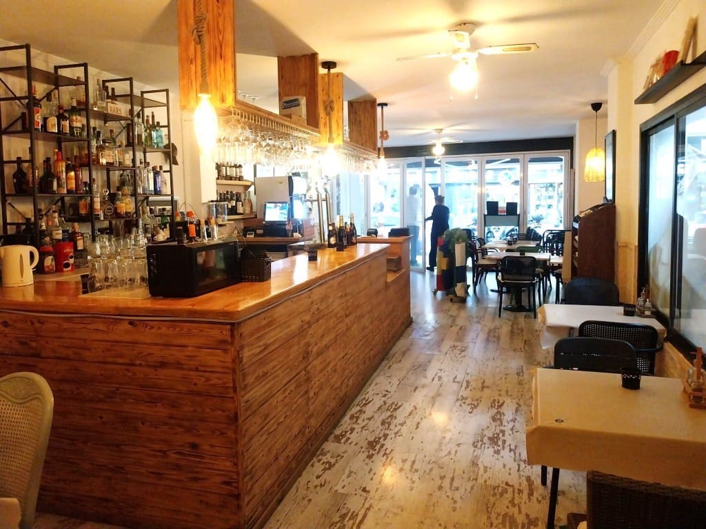 Restaurante/Bar para venda em Fuengirola - 72 950 € (Ref: 9539013)