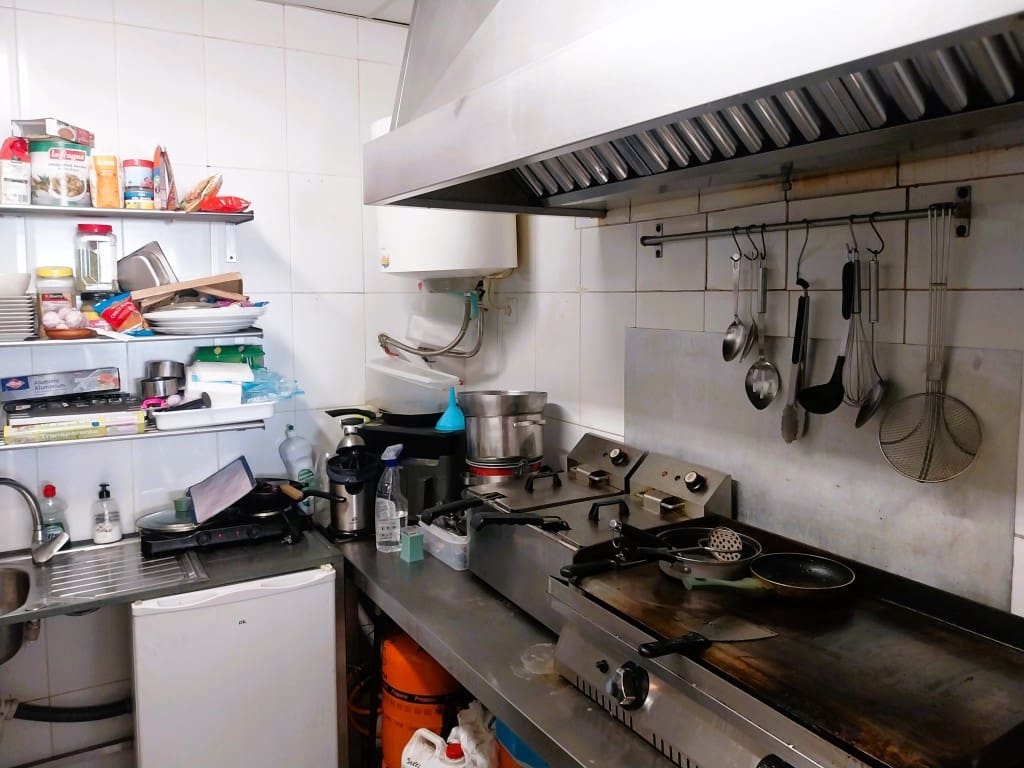 Restaurant/bar te koop in Fuengirola - € 64.950 (Ref: 9588223)