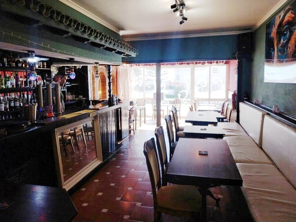 Restaurant/Bar til salgs i Benalmadena - € 50 000 (Ref: 9609479)