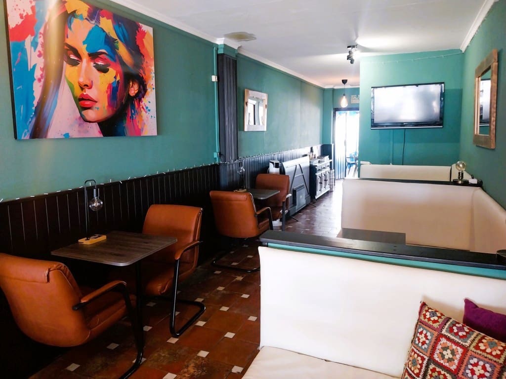 Restaurant/Bar til salgs i Benalmadena - € 50 000 (Ref: 9609479)