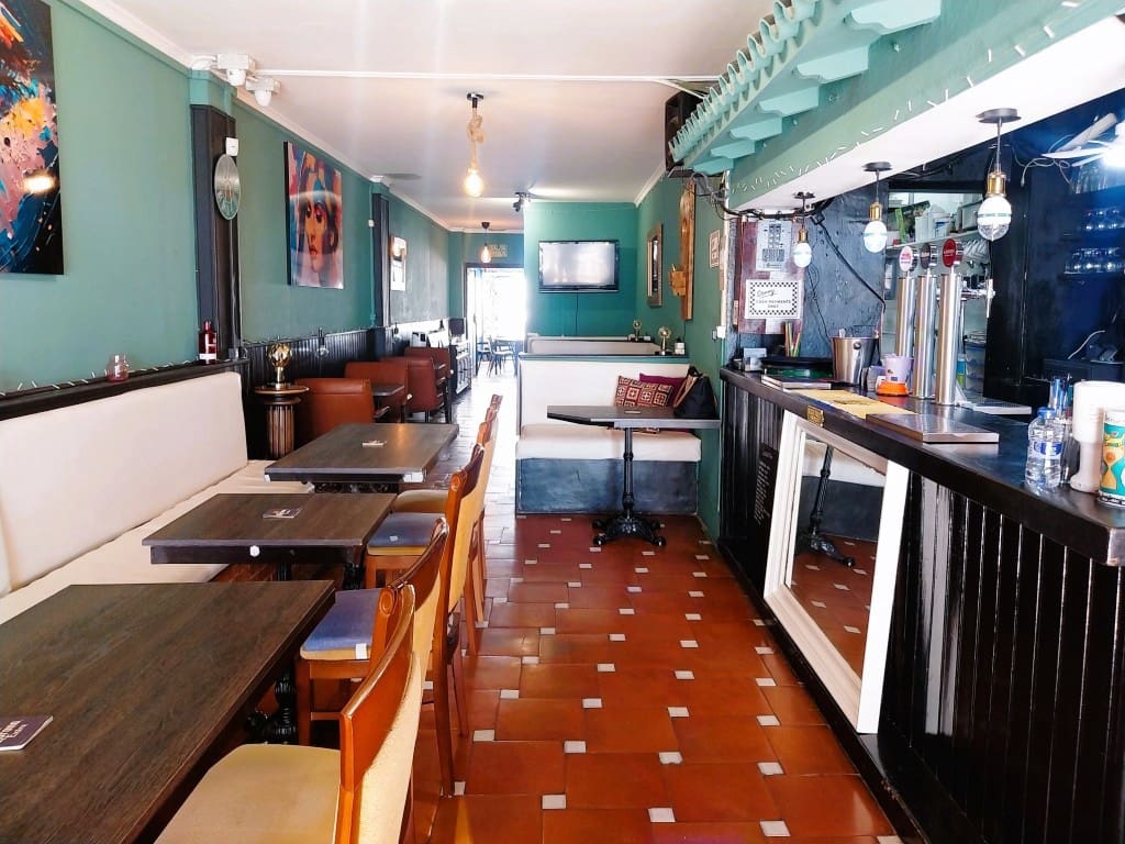 Restaurant/Bar til salgs i Benalmadena - € 50 000 (Ref: 9609479)