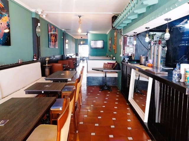Restaurant/Bar for sale in Benalmádena - € 50,000 (Ref: 9609479)